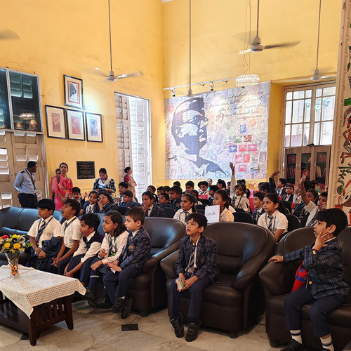 Gateway to the world (Kolkata Post Office Museum)